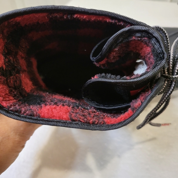 Native Rain boots unisex🥳🥳HOST PICK🥳🥳 - Picture 8 of 13